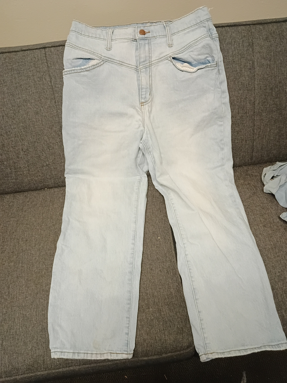 Universal Thread Light Wash Boot Cut Jeans